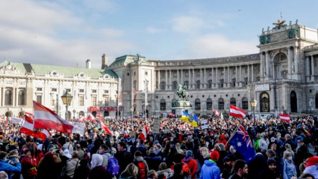 474010_virus_outbreak_austria_09388 4857b231c5614defbf8eaad4a5beb746 676x450.jpg