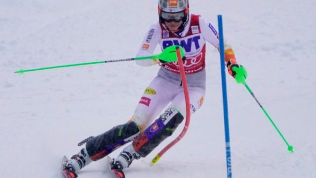 474450_wcup_womens_slalom_skiing_90728 9f01c21919634b3c857a3a3c52e28c53 676x451.jpg