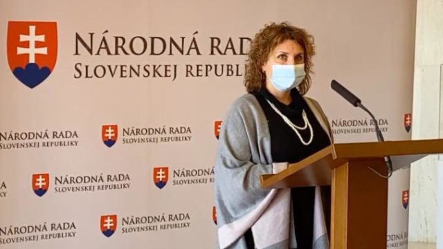 474642_katarina hatrakova 676x404.jpg