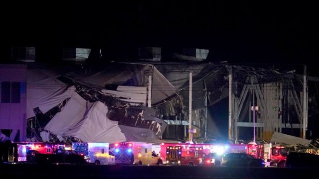 475168_aptopix_midwest_tornadoes_01436 58fa6eae6db741cd8b5aa86393972076 676x451.jpg