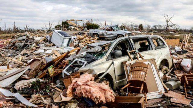 475250_aptopix_midwest_tornadoes_60920 f8f4fc0493ab458a8da09552263c50d3 676x473.jpg
