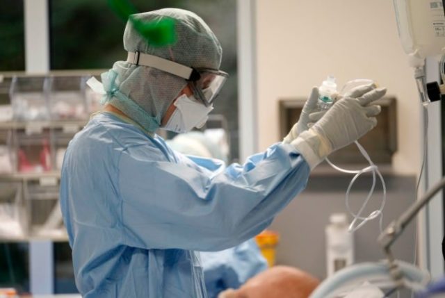 475733_virus_outbreak_germany_29501 70f00a8af8e448e39f0ae9aa517a0cde 676x453.jpg