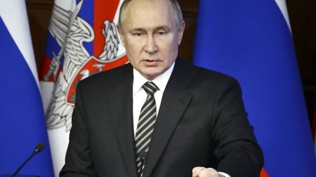 475909_vladimir putin 2 676x492.jpg