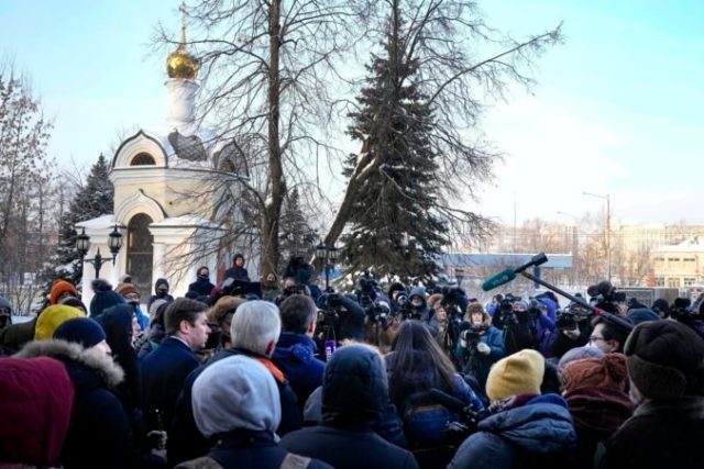 476147_russia_crackdown_76147 faae8ece1a894a9e8f494c9470f87430 676x451.jpg