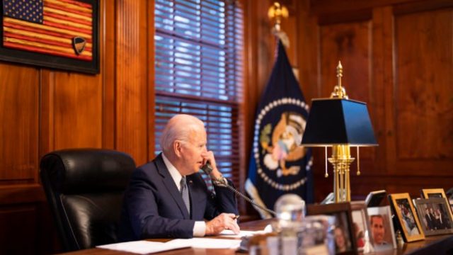 476229_biden_putin_03780 5775b9aec7774e3cb9859f523955d960 676x451.jpg