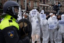 476331_virus_outbreak_netherlands_protest_27079 928ba0715dd4419b87c5650e306b12e2 676x451.jpg