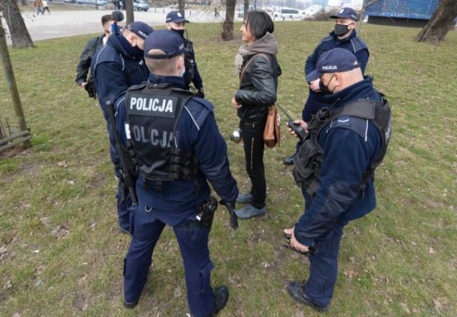 476552_virus_outbreak_poland_40710 9d196f16b8e549098681887254fb92cd 676x469.jpg