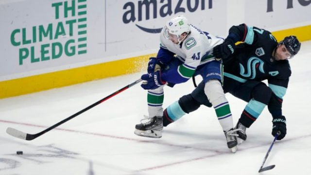 476779_canucks_kraken_hockey_98929 3439276d74e34ac893548a9a4e258520 676x451.jpg