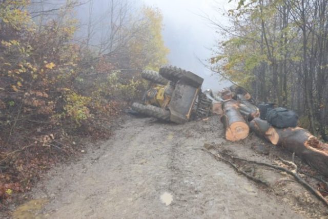 477047_traktor 1 676x451.jpg
