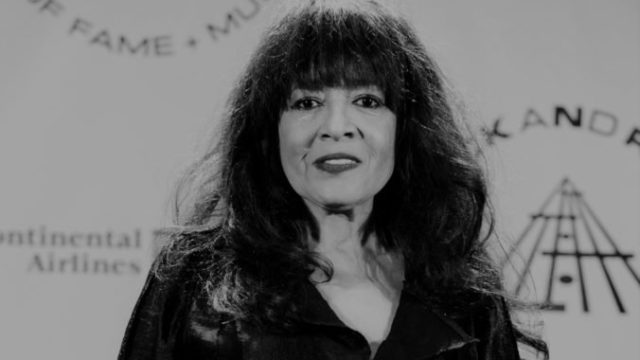 477125_obit_ronnie_spector_69809 99a4c184772f451484c2b51881a5312a 676x420.jpg