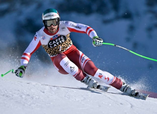 477328_switzerland_alpine_skiing_08772 8ad11bb1620e4ba3b6730e3fdd407af1 676x490.jpg