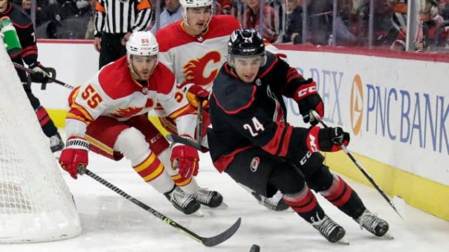 478178_flames_hurricanes_hockey_75653 ddd75d533b2841e29c3a455fb92163a7 676x451.jpg