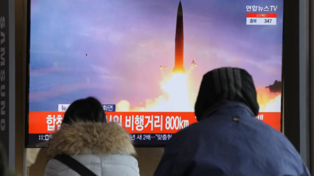 478523_south_korea_koreas_tensions_02060 948be9e8f5bf41e5a932a111a9b0485c 676x451.jpg