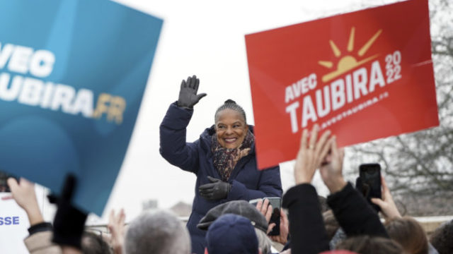 478612_france_presidential_election_03063 188c3a2a933449bc934b7c7a981fed48 676x451.jpg