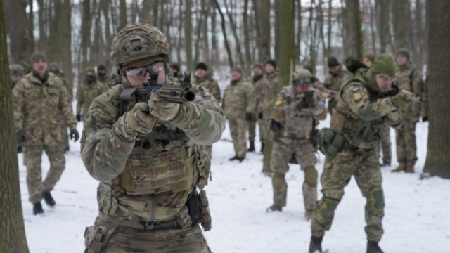 478669_ukraine_tensions_frances_voice_27385 1e2d33d31ae9441a99dac626fa1358b2 676x453.jpg