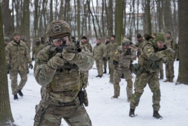 478669_ukraine_tensions_frances_voice_27385 1e2d33d31ae9441a99dac626fa1358b2 676x453.jpg