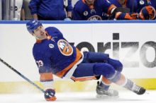 478720_zdeno chara new york islanders nhl 676x450.jpg