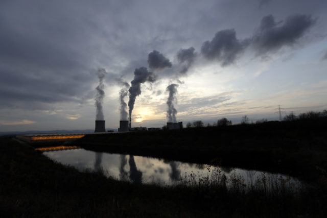 478794_poland_czech_coal_mine_36078 cc14a99eb1674bbc8036e3d2306e3979 676x451.jpg