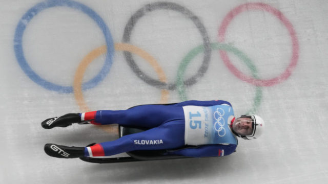 478973_beijing_olympics_luge_04817 c31a5ad346774c109957a2cbf9c5d4ae 676x451.jpg