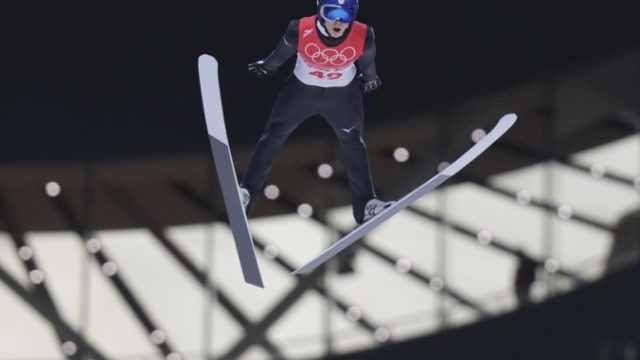 478977_beijing_olympics_ski_jumping_35907 c1a7d39e2a3840fbafc6f21984af90ff 676x451.jpg