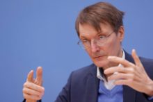 479119_virus_outbreak_germany_41436 a96ec61e1ef241049f64d788b96831d8 676x451.jpg