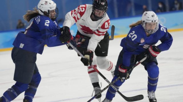 479124_beijing_olympics_ice_hockey_00950 06884c851d5c4193b50e25627e91b368 676x451.jpg