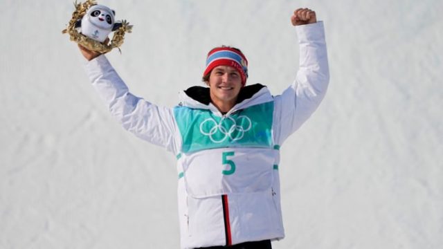 479199_beijing_olympics_freestyle_skiing_76084 9e43fcb836044d79b875c4d16b68712e 676x451.jpg