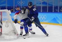 479311_beijing_olympics_ice_hockey_87079 b8dbe8cf5a6f4fdfbef746c8cf983d92 676x451.jpg