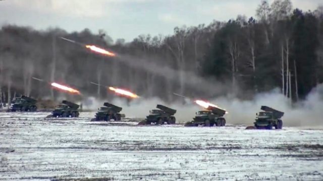 479382_russia_brinkmanship_game_explainer_61703 4e711a0f3a884610aa2048fea35c41dd 676x379.jpg