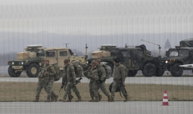 479417_poland_ukraine_tensions_42349 b6b3ed7a1b734c53ac42436fc6f1df93 676x398.jpg