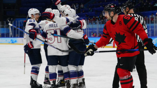 479419_beijing_olympics_ice_hockey_17518 a87f3ed39d764964b02745fa5948b8e5 676x451.jpg