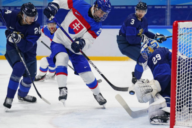 479539_beijing_olympics_ice_hockey_56726 4effbcf52d42434199bac47dbbde5e8c 676x451.jpg