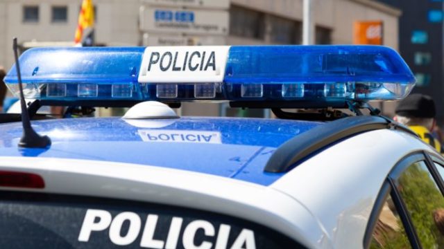 479558_policia spanielsko 676x419.jpg
