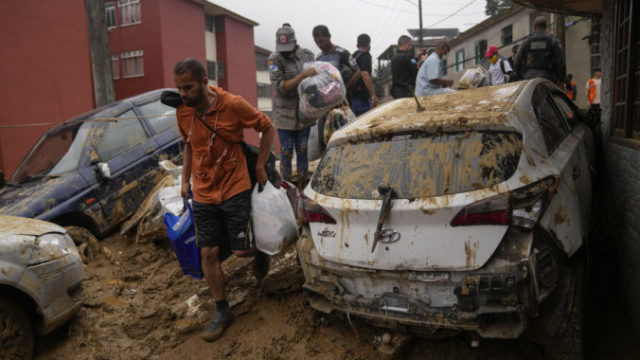 479851_brazil_deadly_rains_17994 a8523cf51d2d455f9626ab11caf7fd6f 676x451.jpg