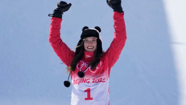 479874_beijing_olympics_freestyle_skiing_77436 edd8eb4e80e247f2a4a205a9ceec5779 676x451.jpg