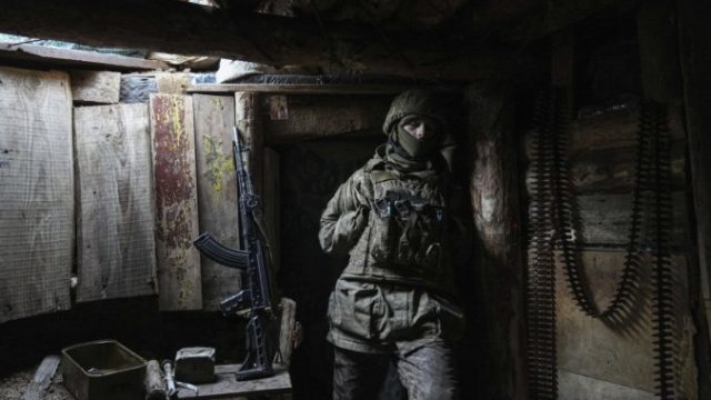 480019_aptopix_ukraine_tensions_49967 a8ed2caf334947c09a7b5052584efd5b 676x451.jpg