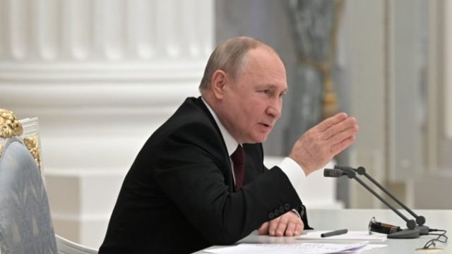 480147_vladimir putin 676x451.jpg