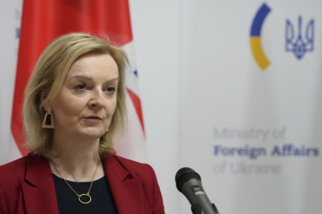 480164_ukraine_britain_92153 a5db8bed1bbd480b98993f845ce54030 676x451.jpg