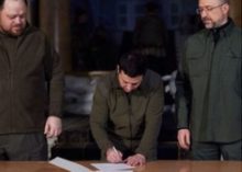 480608_zelenskyj zmluva eu.jpg