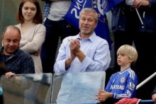 480766_soccer_chelsea_abramovich_38769 f4ce900be2444cee9d44f8a8e11181e7 676x451.jpg