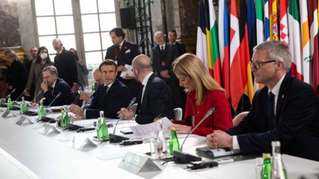 481268_sommet des chefs detat et de gouvernement de lunion europenne versailles 10 11 mars_51930637924_o 676x451.jpg