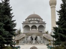 481346_mesita 676x502.jpg