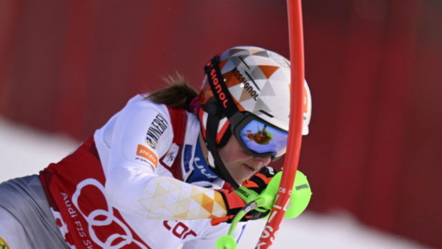 481350_sweden_alpine_skiing_world_cup_67861 02821075926a4515a40522ab7aa93ccb 676x450.jpg