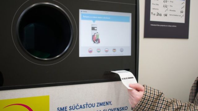 481983_zalohovy system na slovensku zdroj tomra 676x451.jpg