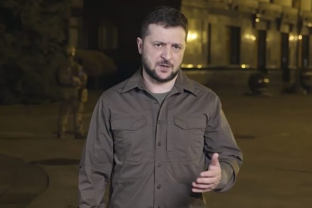 482543_volodymyr zelenskyj 5 676x451.jpg