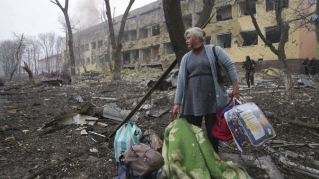 483244_ukraine_maternity_hospital_airstrike_19409 b00d75f456cd49f3875c3d2b69851152 676x451.jpg