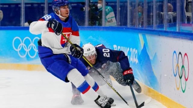 483918_beijing_olympics_ice_hockey_34223 d14ff68e5a1f450bbb5ad468252be84d 676x451.jpg