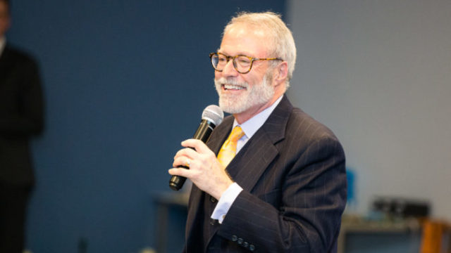 484368_dan moore_1 1 676x451.jpg