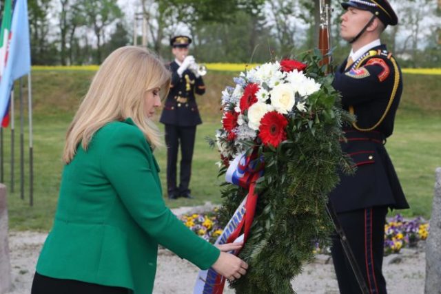 484687_stefanik 676x451.jpg