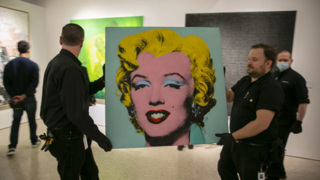 485120_christies_auction_warhol_84947 6f19c756680b49b2a0128f99e5148812 676x451.jpg
